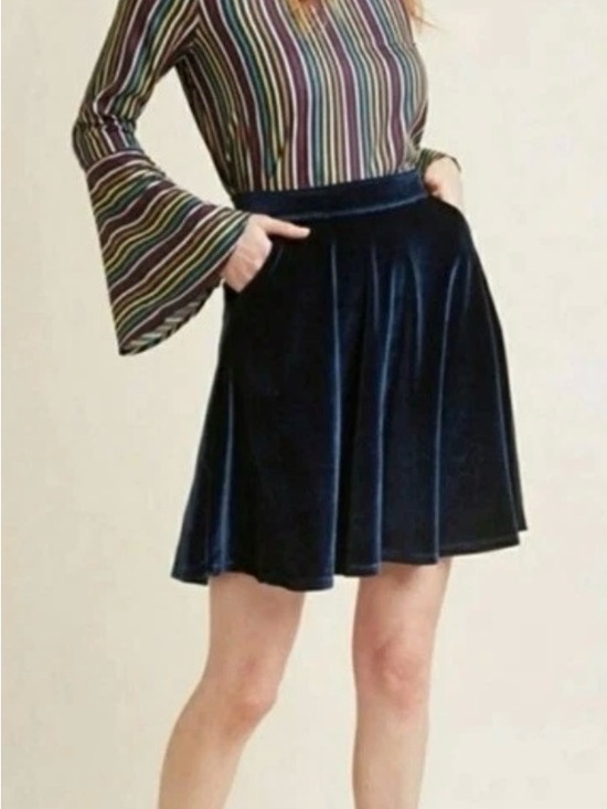 Modcloth Dresses & Skirts - Modcloth Blue Velvet Midi Skater Skirt with Pockets! 1x